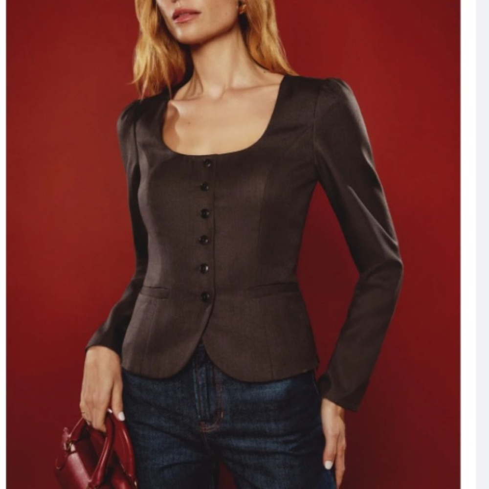 Reformation Brown Fitted Button-Up Scoop Neck Blouse
